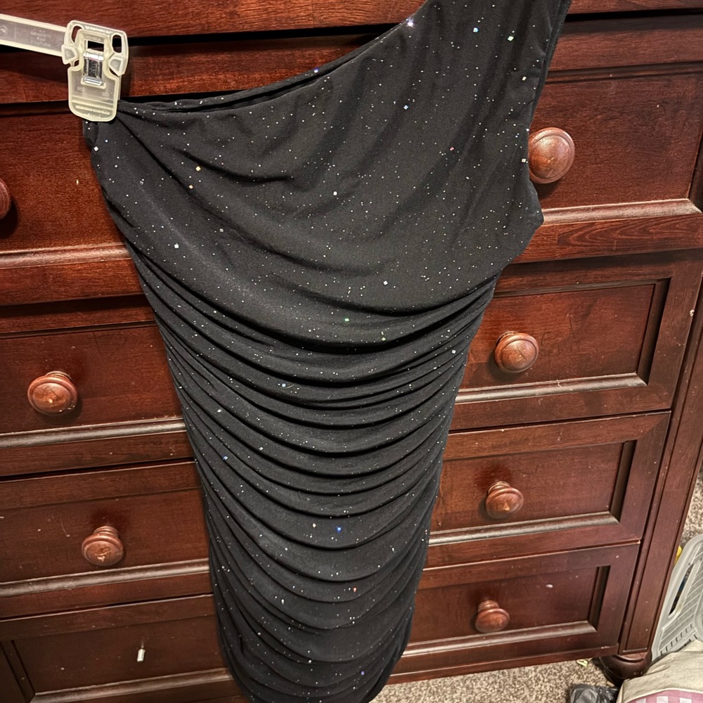 Elegant Black One Shoulder Dress